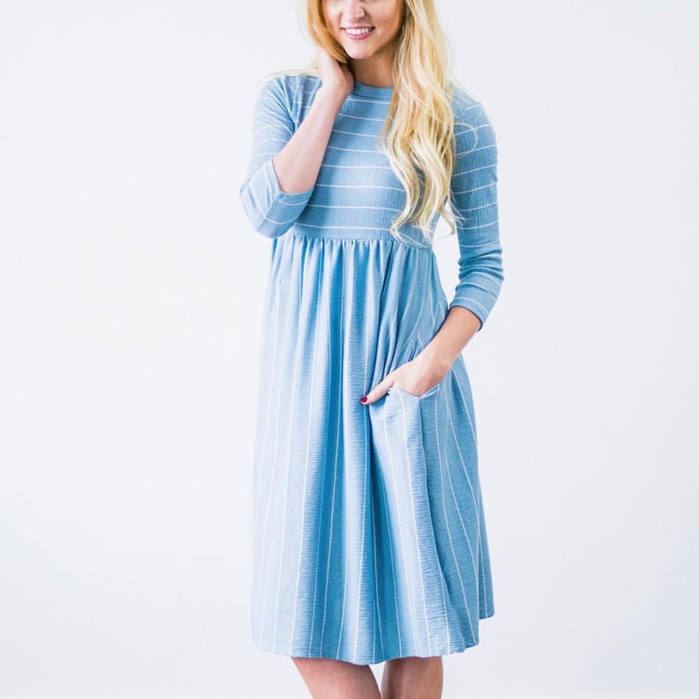 Modest dress